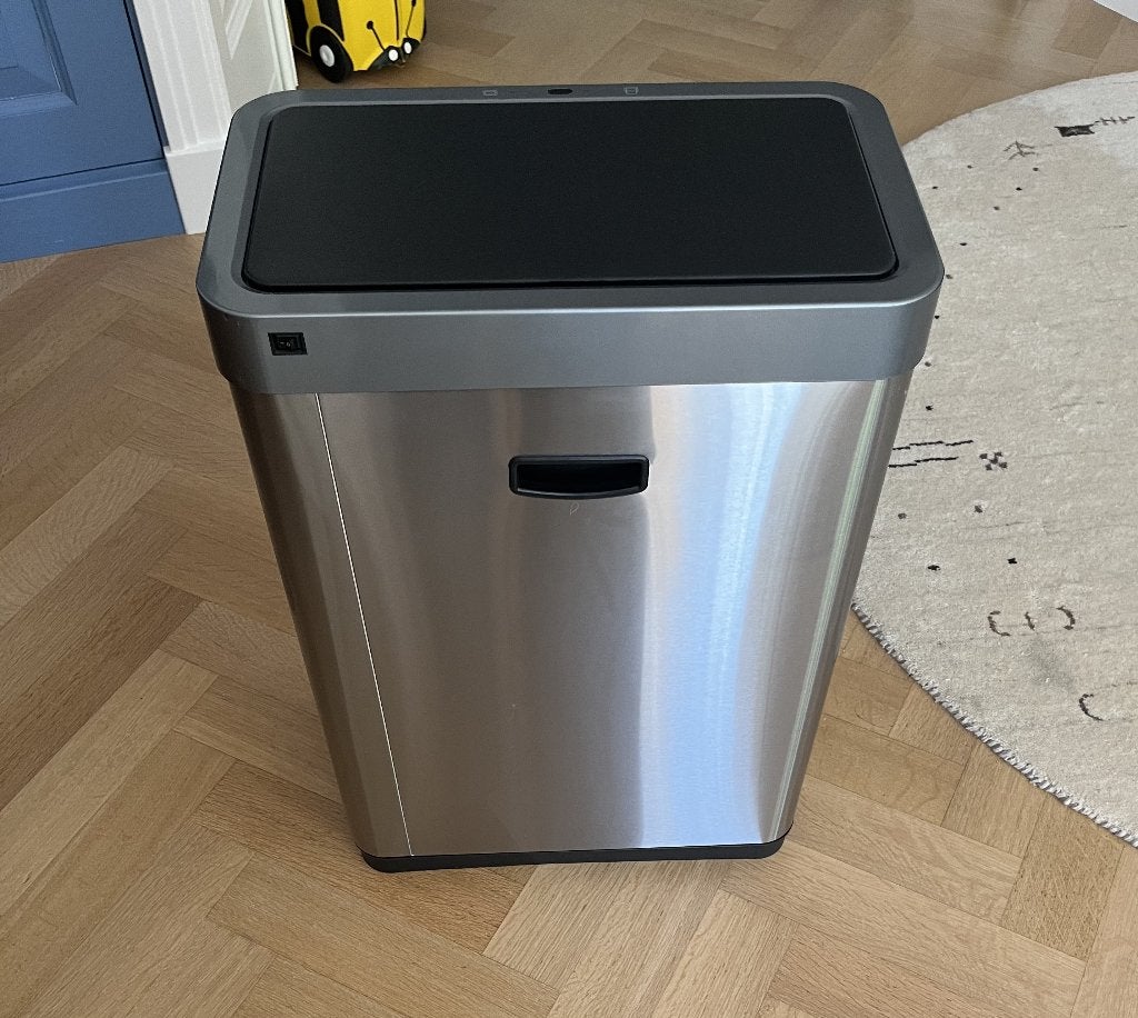 EKO Mirage Sensor Bin 45L -6 months old – immaculate, Ophalen, 50 – 75, 40 liter of meer, Zo goed als nieuw
