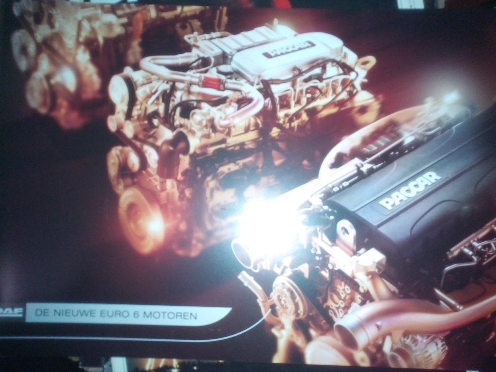 3x DAF Diesel motoren brochures folders: 1984 + 1984 + 2013, Ophalen of Verzenden, Zo goed als nieuw, Overige merken