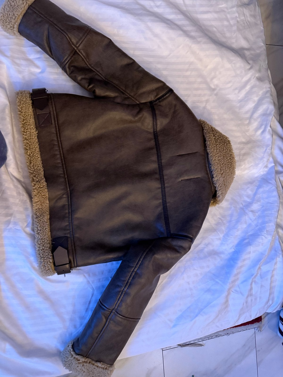 Bershka bruine pilotenjas met teddy voering, Ophalen of Verzenden, Nieuw, Maat 38/40 (M), Bruin