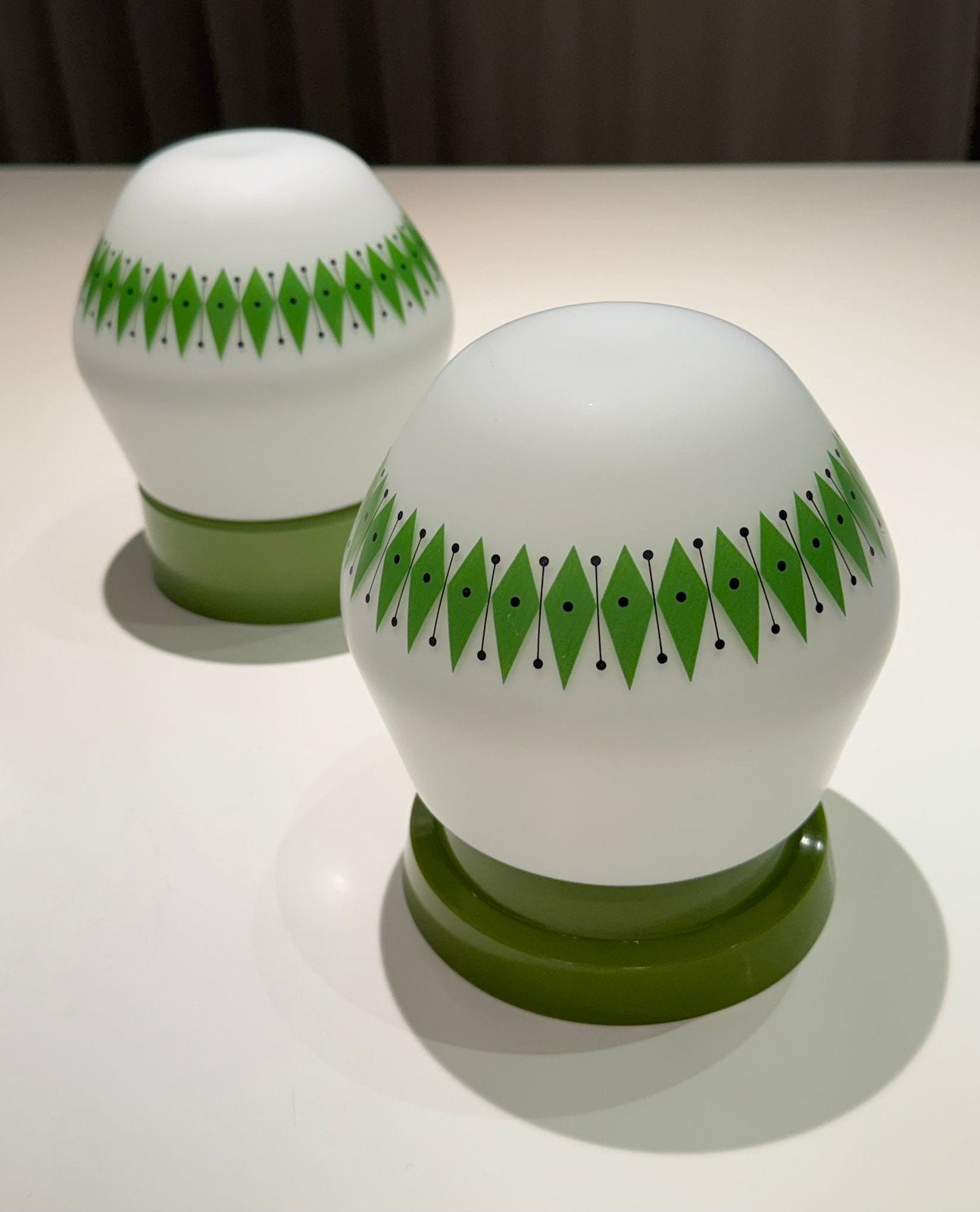 2 Philips plafondlampen geometrisch patroon groene ringen, Ophalen of Verzenden
