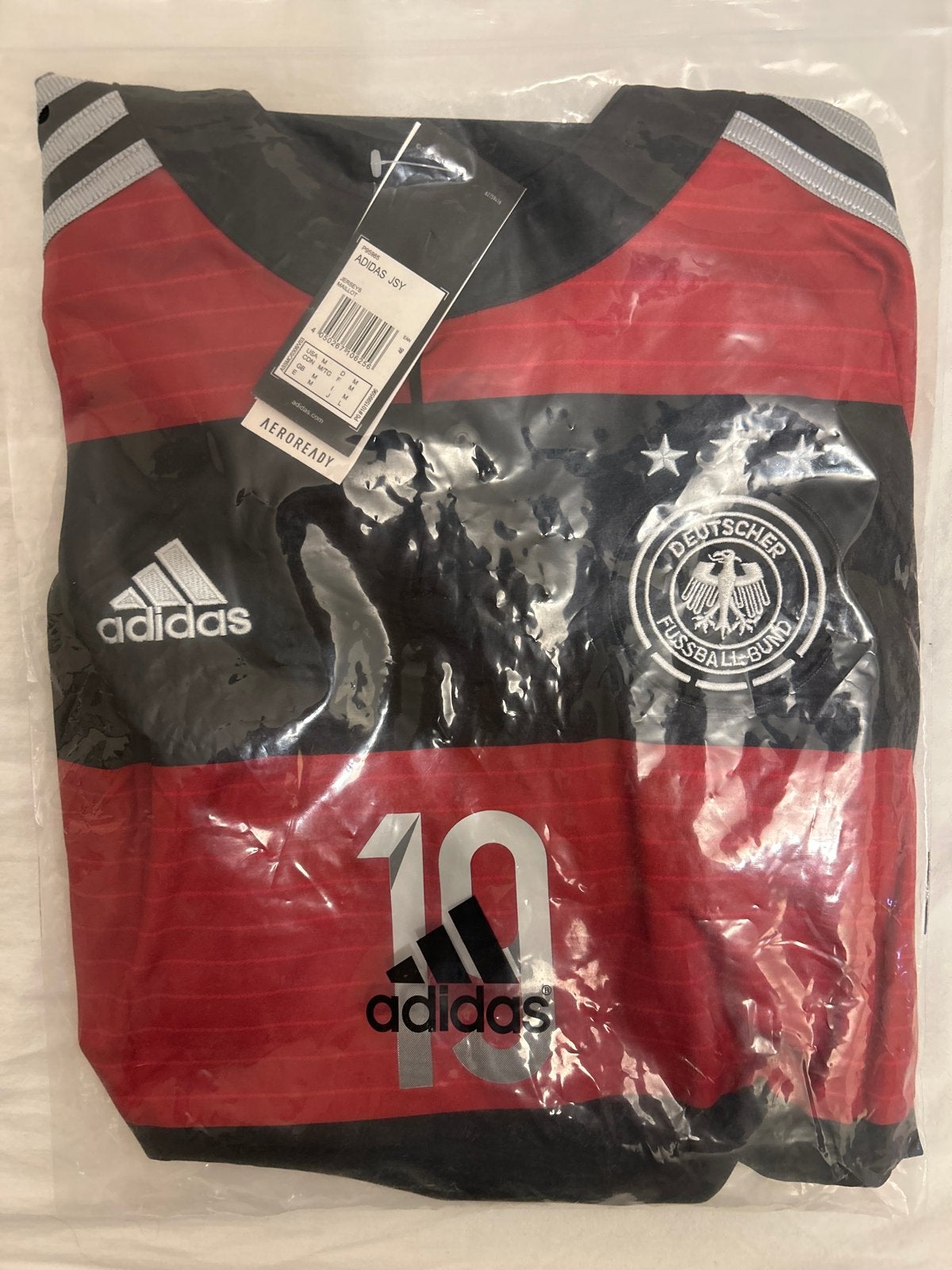 WK 2014 Duitsland shirt Götze achterop maat M, Nieuw, Voetbal, Meerkleurig, Verzenden