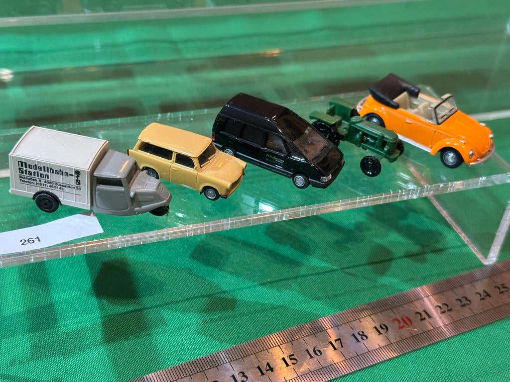261-  5x modelauto modelbaan praline busch herpa, Hobby en Vrije tijd, Modelbouw | Auto's en Voertuigen, Gebruikt, Auto, 1:50 of kleiner