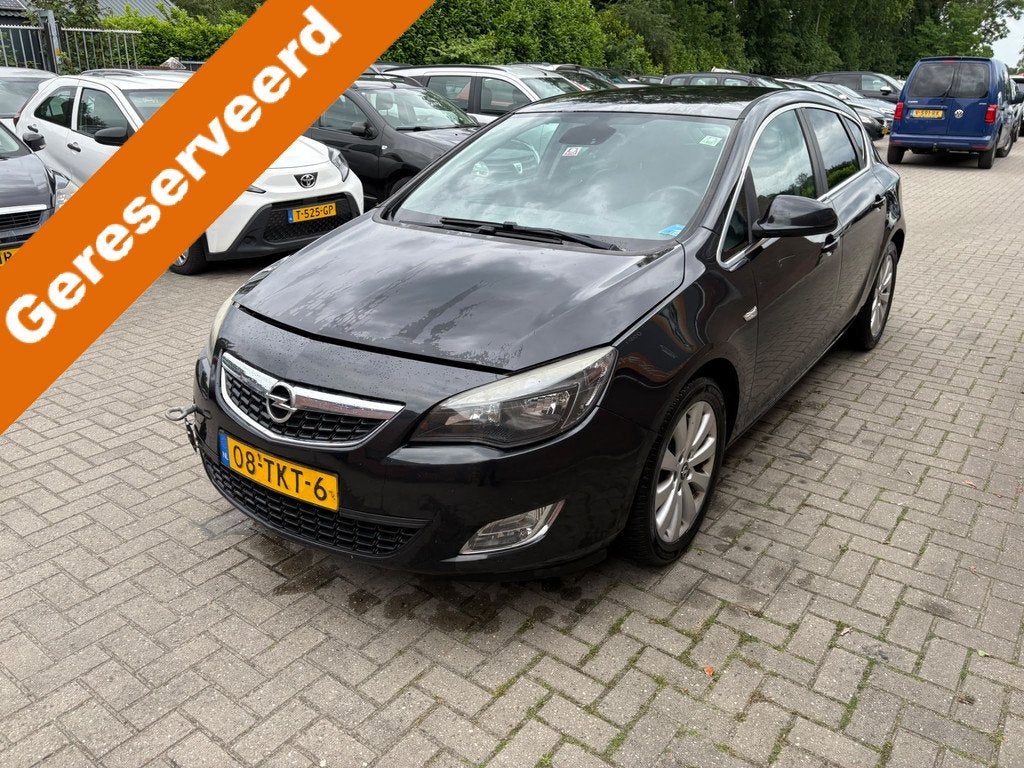 Opel Astra 1.7 CDTi S/S Cosmo (start niet) (bj 2012), Voorwielaandrijving, Euro 5, 730 kg, Gebruikt
