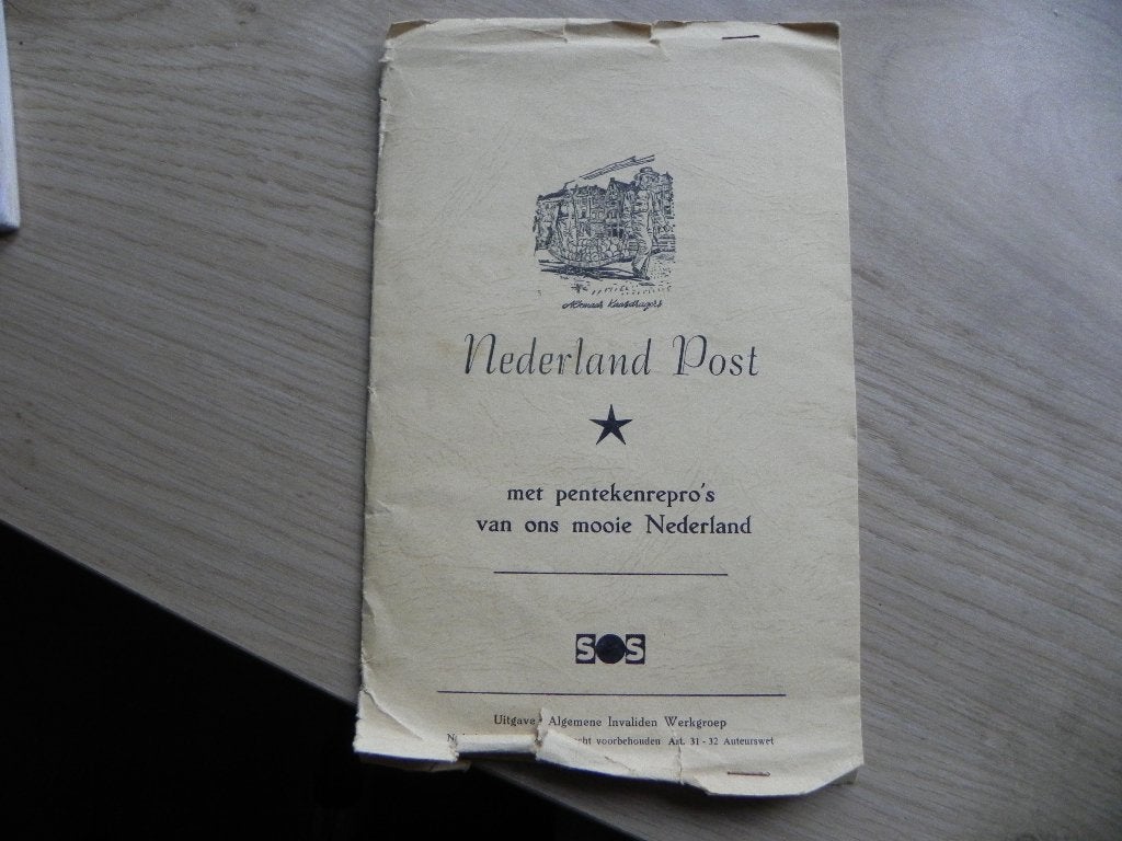 13 vel  Oud briefpapier/postpapier  (14 x 21,5 cm), Diversen, Schrijfwaren, Zo goed als nieuw, Ophalen of Verzenden