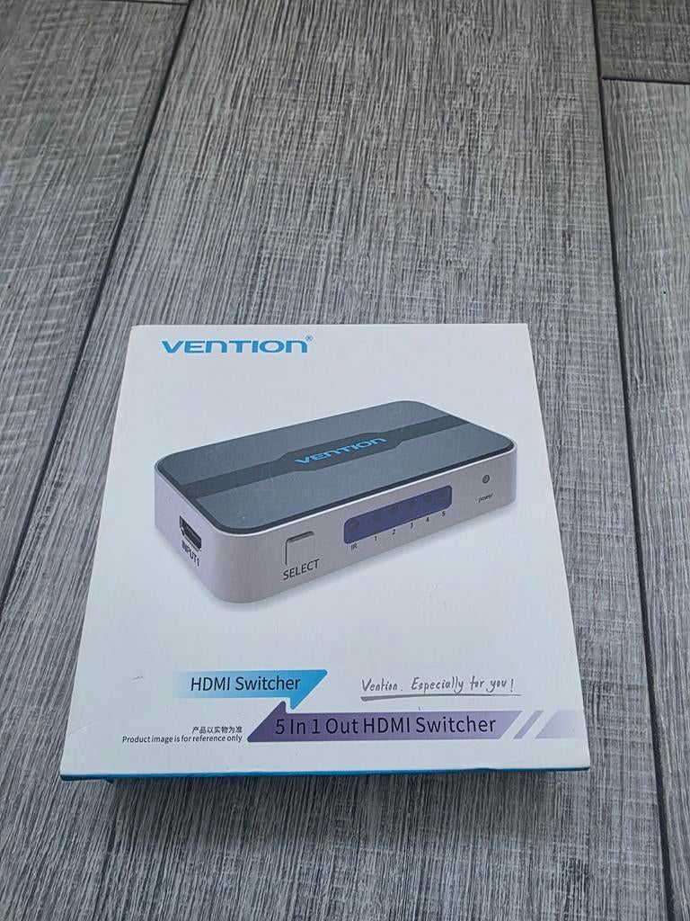 Vention 5-in-1 HDMI Switcher met Afstandsbediening, Ophalen of Verzenden, Zo goed als nieuw, Minder dan 2 meter, Overige kabels