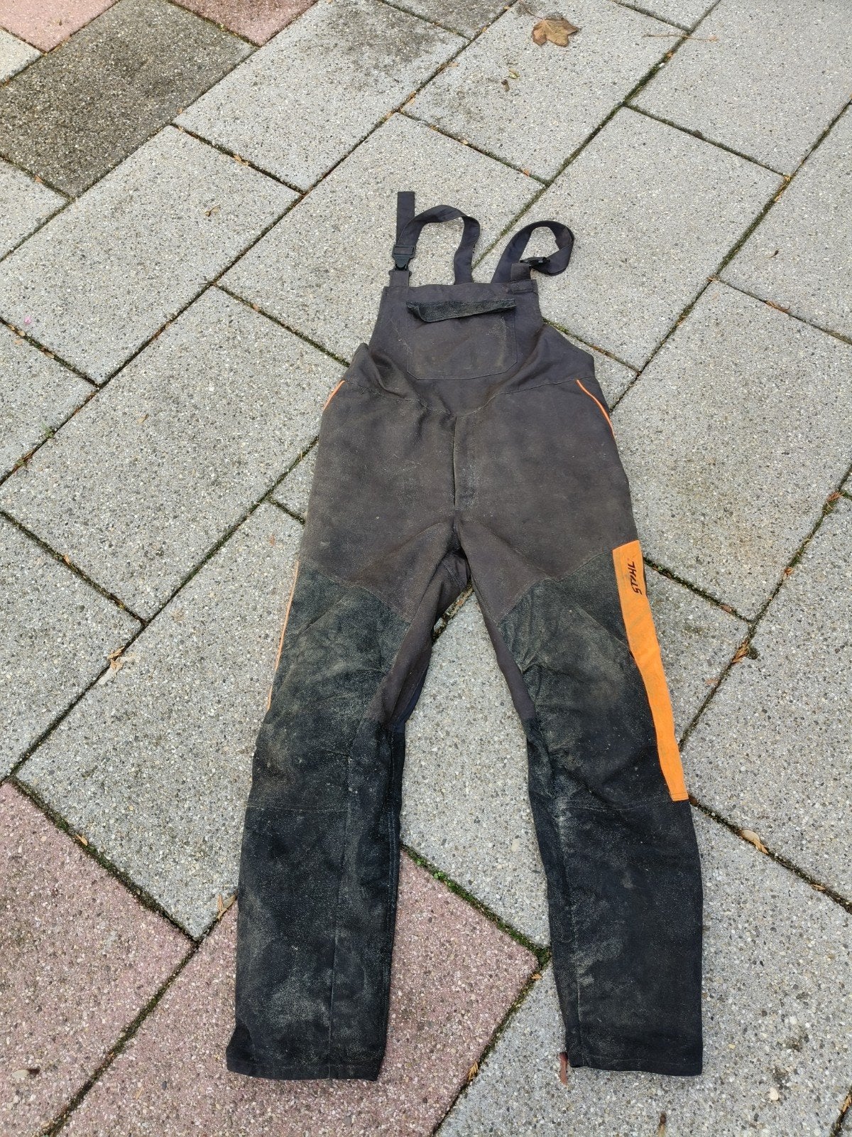 Stihl zaagbroek - Zo goed als nieuw, Ophalen of Verzenden, Zo goed als nieuw