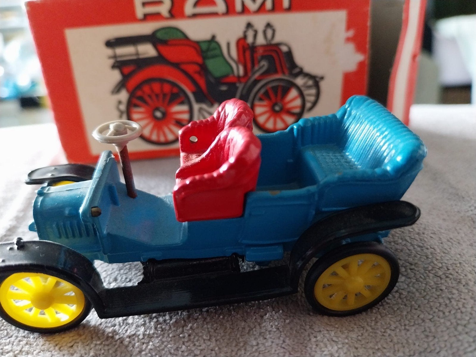 RAMI Lion Peugeot 1908 met originele doos 1:43, Ophalen of Verzenden, Zo goed als nieuw