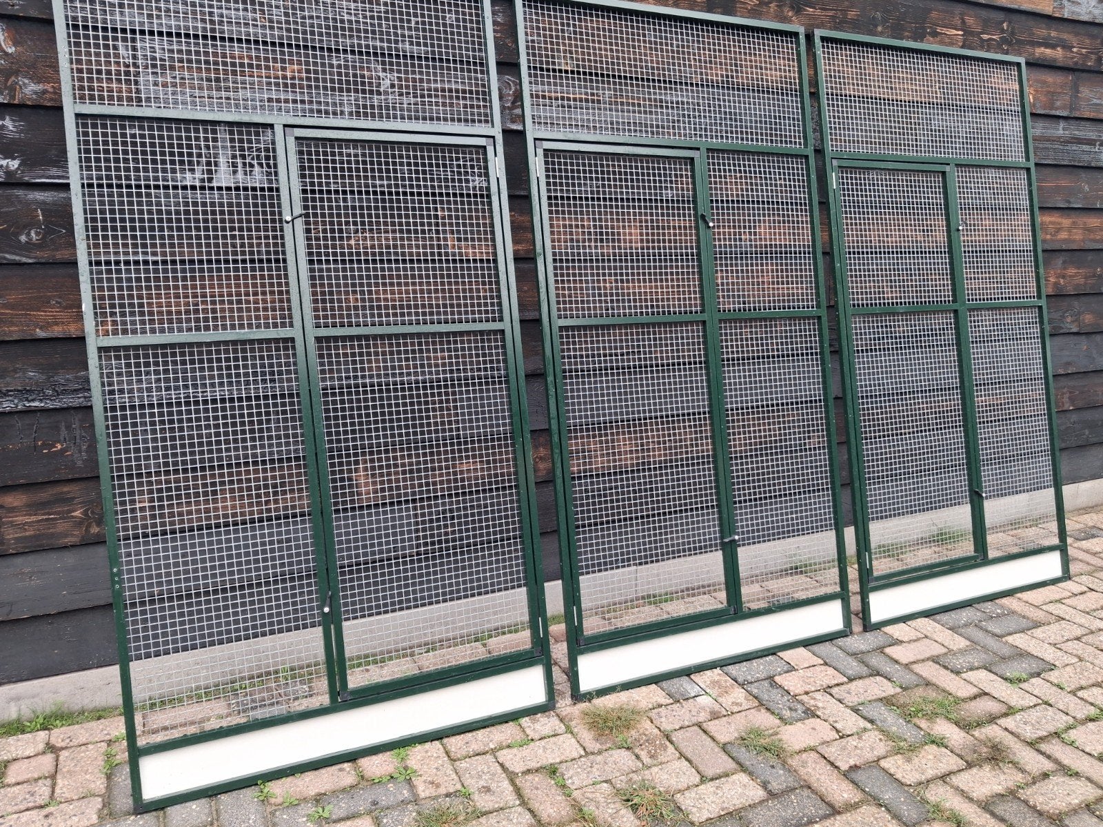 3 groene aluminium elementen met deur en morsrand, Dieren en Toebehoren, Ophalen, Aluminium, Volière