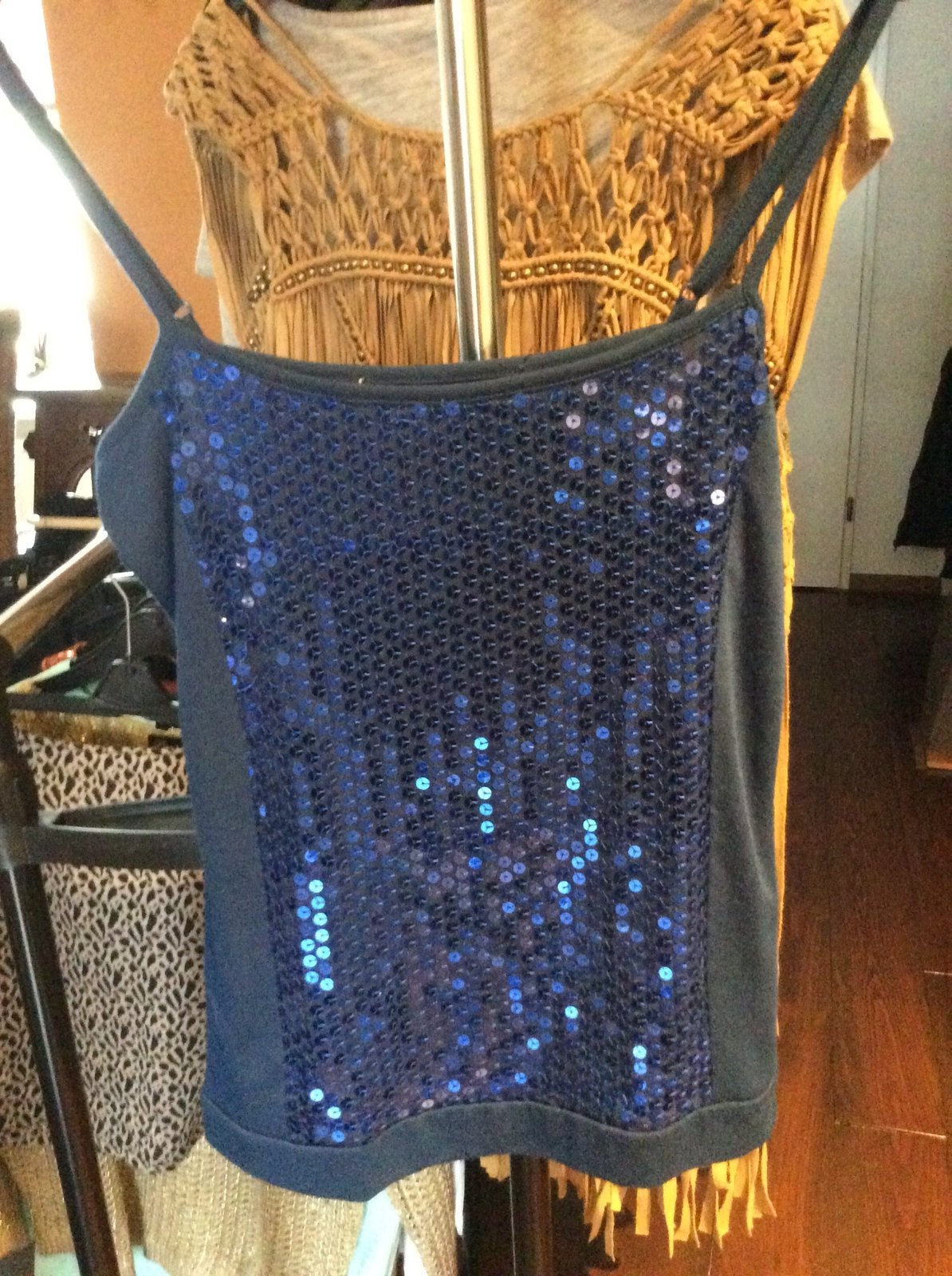 Topje s blauw glitter, Ophalen of Verzenden, Zo goed als nieuw, Blauw, Zonder mouw