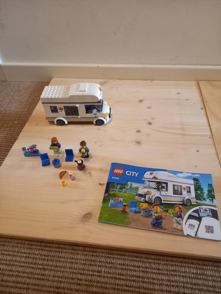 LEGO city camper, Spelcomputers en Games, Spelcomputers | Nintendo NES, Ophalen of Verzenden, Zo goed als nieuw