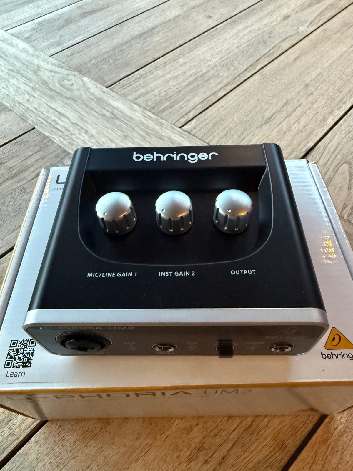 Behringer U-Phoria UM2 Audio Interface, Ophalen of Verzenden, Zo goed als nieuw, Minder dan 5 kanalen, Microfooningang