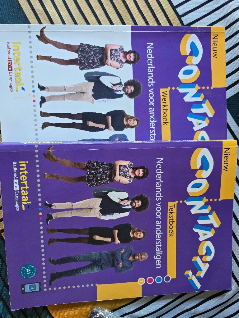 Contact Nederlands voor anderstaligen 1 Tekstboek + Werkboek, Ophalen, Alpha, Zo goed als nieuw, HBO