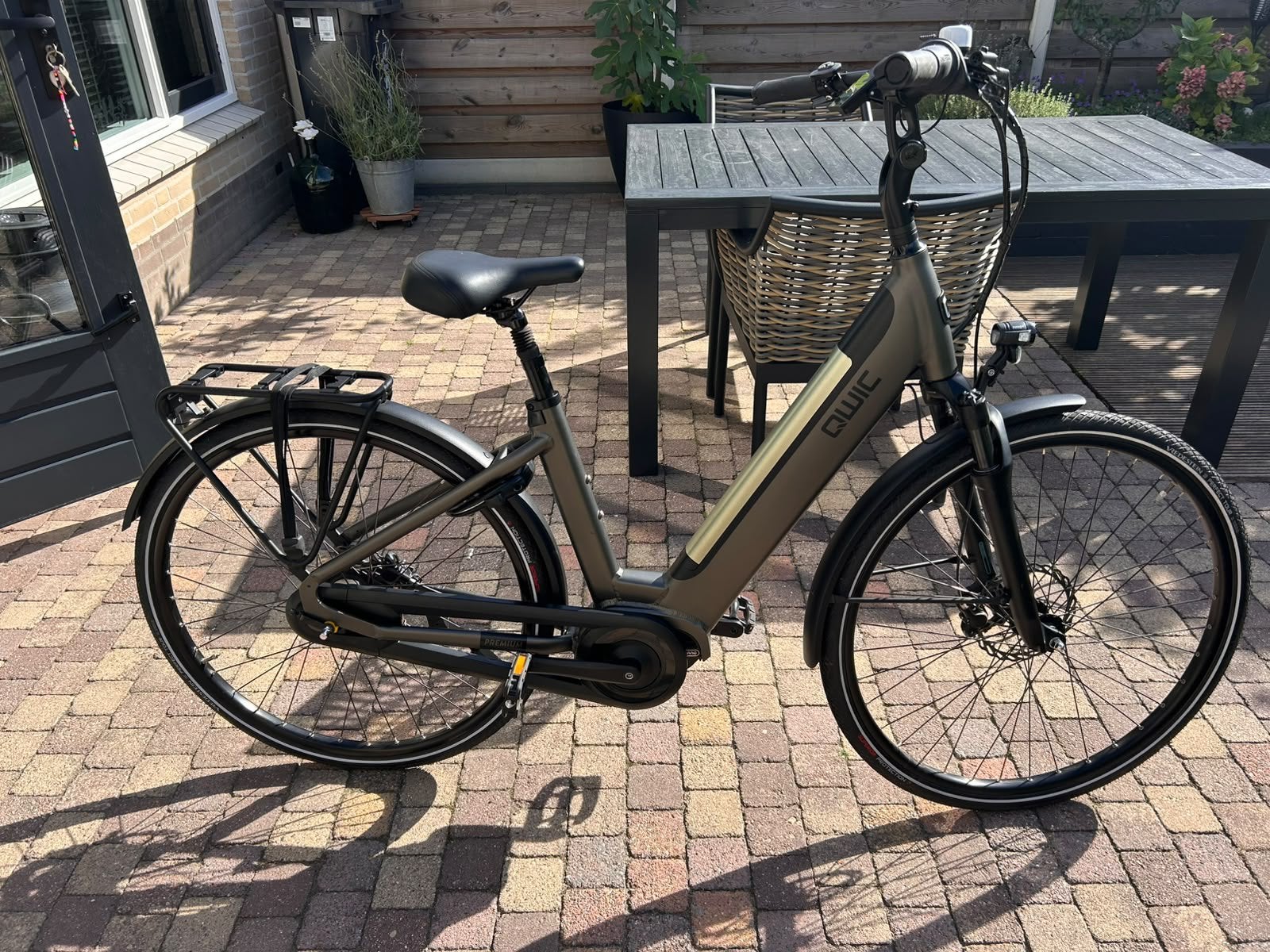 Electrische fiets QWIC Inter Daily 2025 – framemaat S, Ophalen, Zo goed als nieuw, Qwic