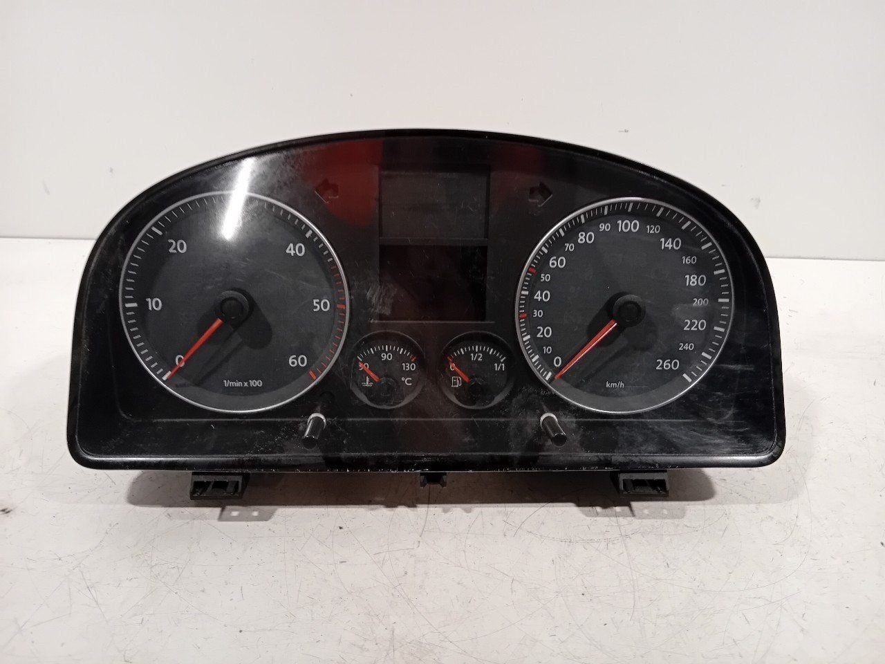 Cockpit Volkswagen Touran, Onderdelen@venauto.nl, Van der Ven Autorecycling B.V., Gebruikt, Ettenseweg 76, 4706 PB Roosendaal, The Netherlands