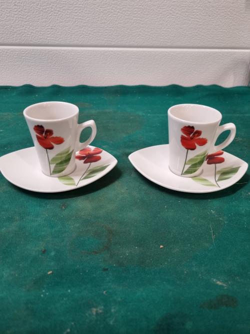 kop en schotel met klaproos 2 stellen, Antiek en Kunst, Antiek | Servies los, Ophalen of Verzenden