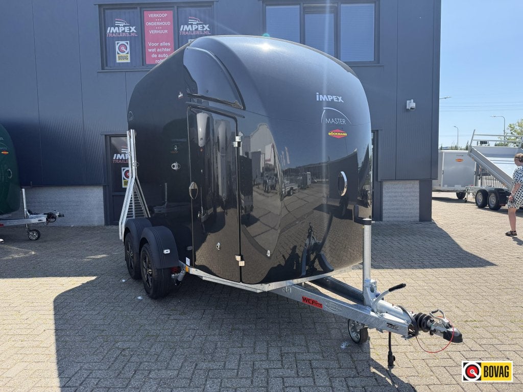 Bij Impex de nieuwe Bockmann Master WCF polyester-zadelkamer, Nieuw, Polyester, 2-paards trailer