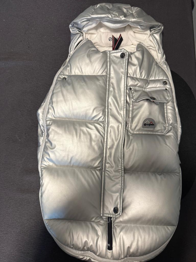 Cybex Platinum Voetenzak Zilver - Zo goed als nieuw, Ophalen of Verzenden, Zo goed als nieuw, Kinderwagen, Overige merken