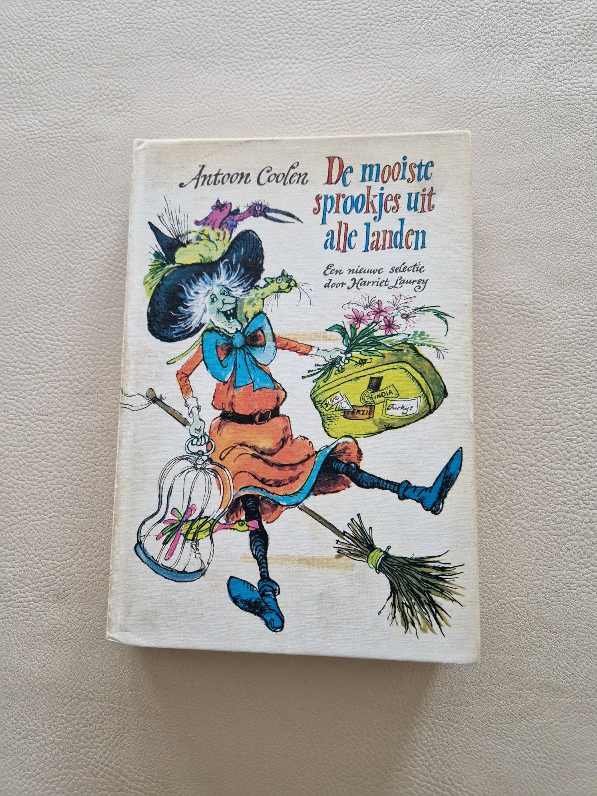 De Mooiste Sprookjes uit alle landen - Antoon Coolen, Ophalen of Verzenden, Gelezen