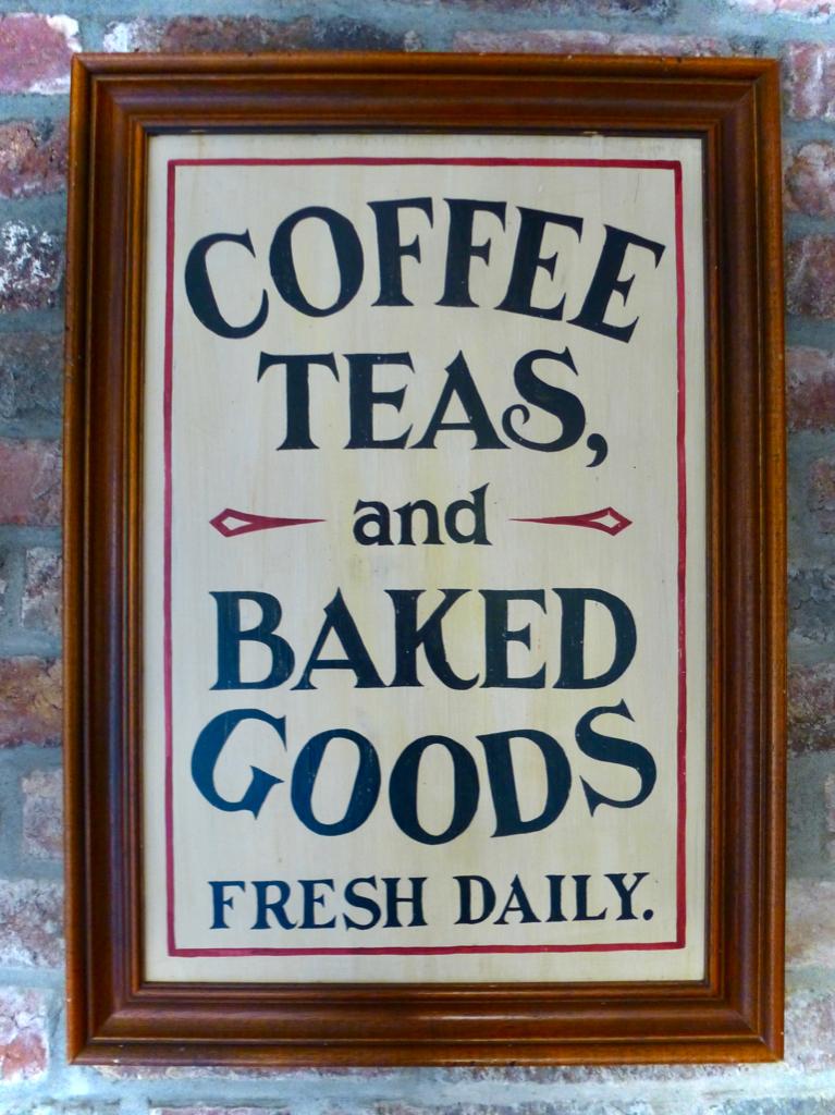 Handgeschilderd bord / koffie, thee, taart gebak / bakkerij, Reclamebord, Zo goed als nieuw, DeKameraadschap, Dj.kammeraat@telfort.nl