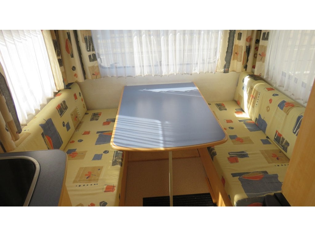 Foto 10 van Caravelair Antares Luxe 420 Bj 2001 Nu €3500
