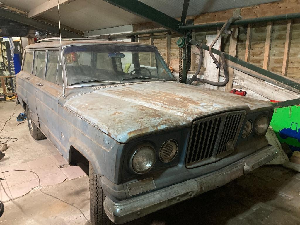 Jeep wagoneer Rhino 1966 327 v8 schuurvondst, Automaat, Bedrijf, Te koop, Benzine