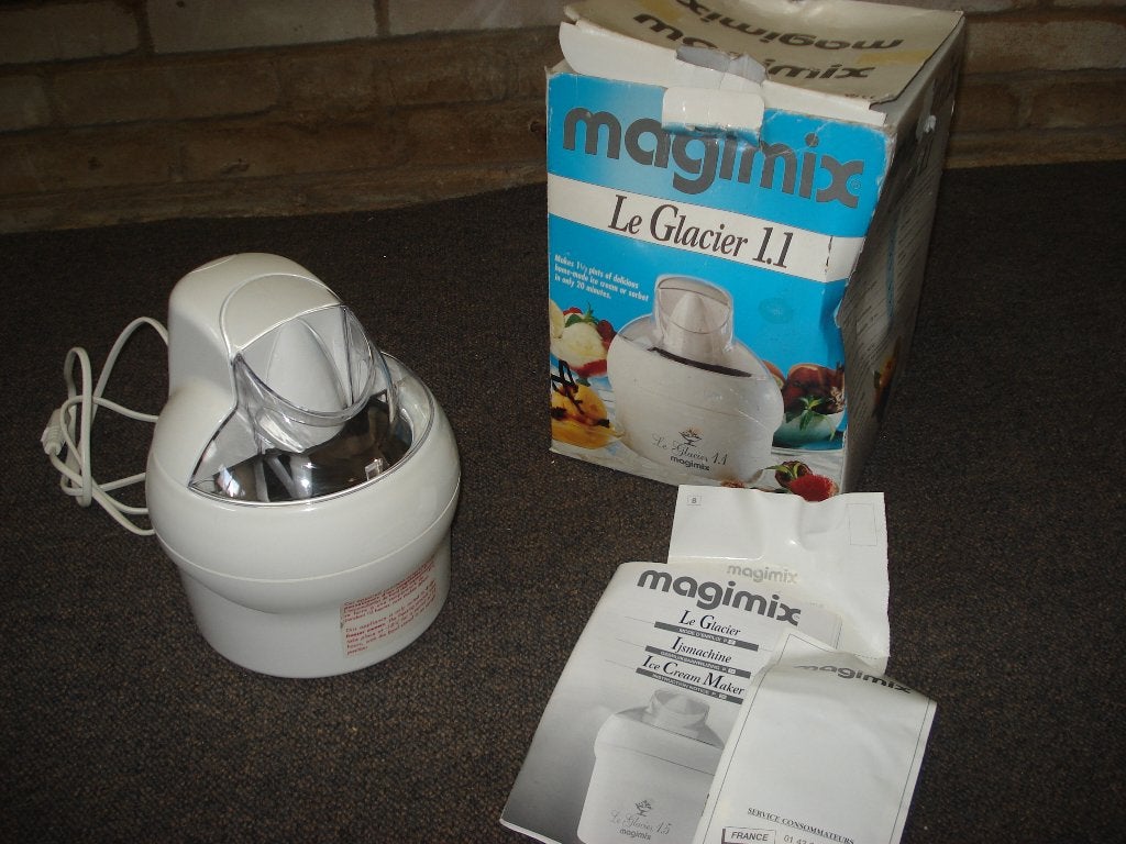 ijsmachine  MAGIMIX Le Glacier 1.1   nieuwstaat, Witgoed en Apparatuur, IJsmachines, Ophalen of Verzenden, Zo goed als nieuw