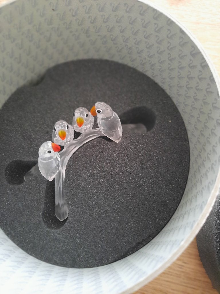 Swarovski. Lovebirds in box, Ophalen of Verzenden, Zo goed als nieuw, Figuurtje