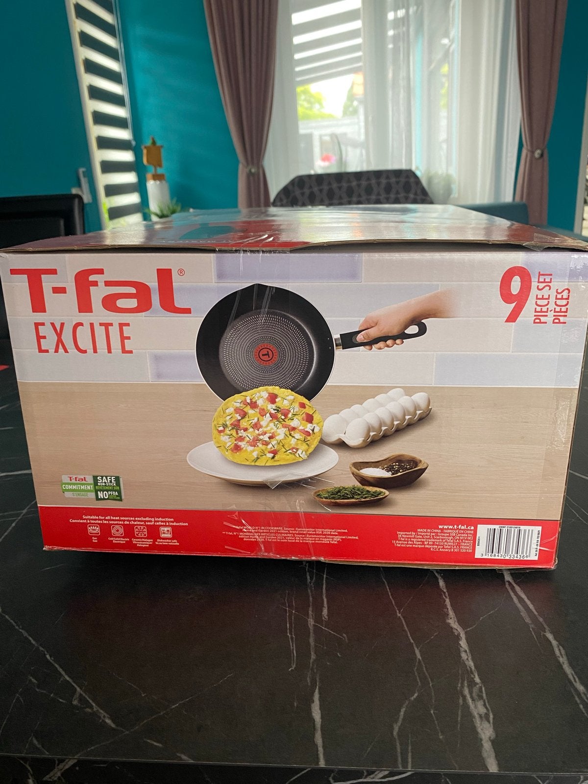 T-fal Excite 9-delige pannenset - Nieuw in doos, Huis en Inrichting, Keuken | Potten en Pannen, Ophalen of Verzenden, Nieuw, Aluminium
