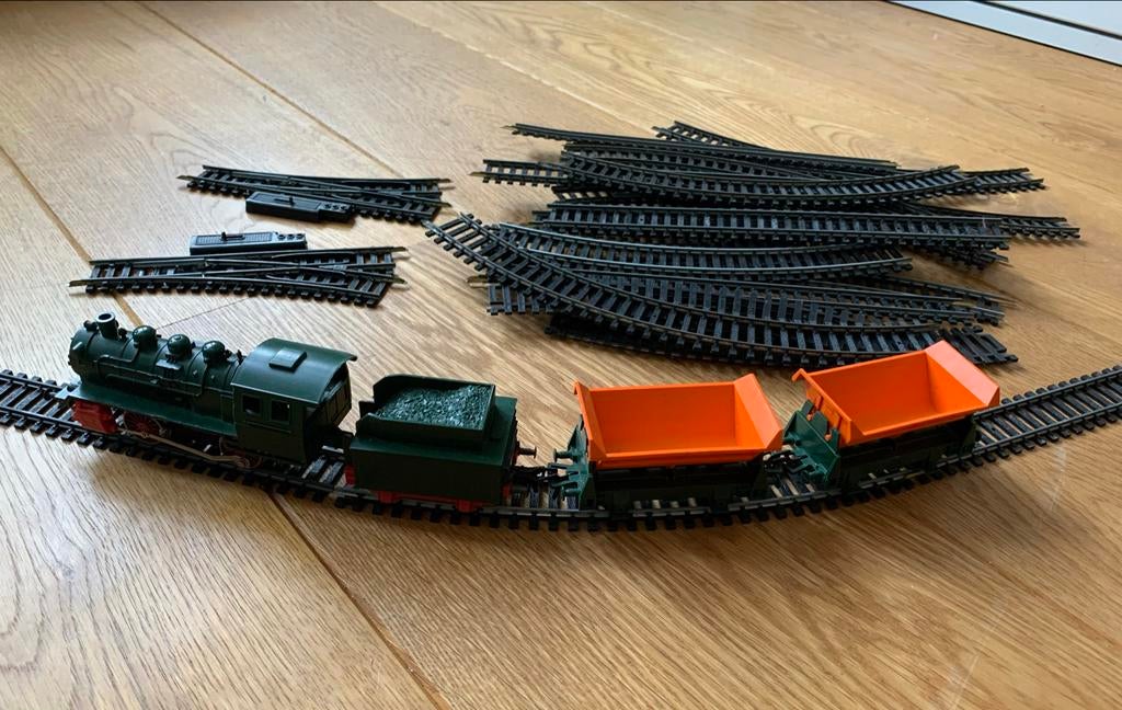 Treinset met opwind Locomotief, Wagons en Rails, Hobby en Vrije tijd, Modeltreinen | H0, Ophalen of Verzenden, Gebruikt, Treinset