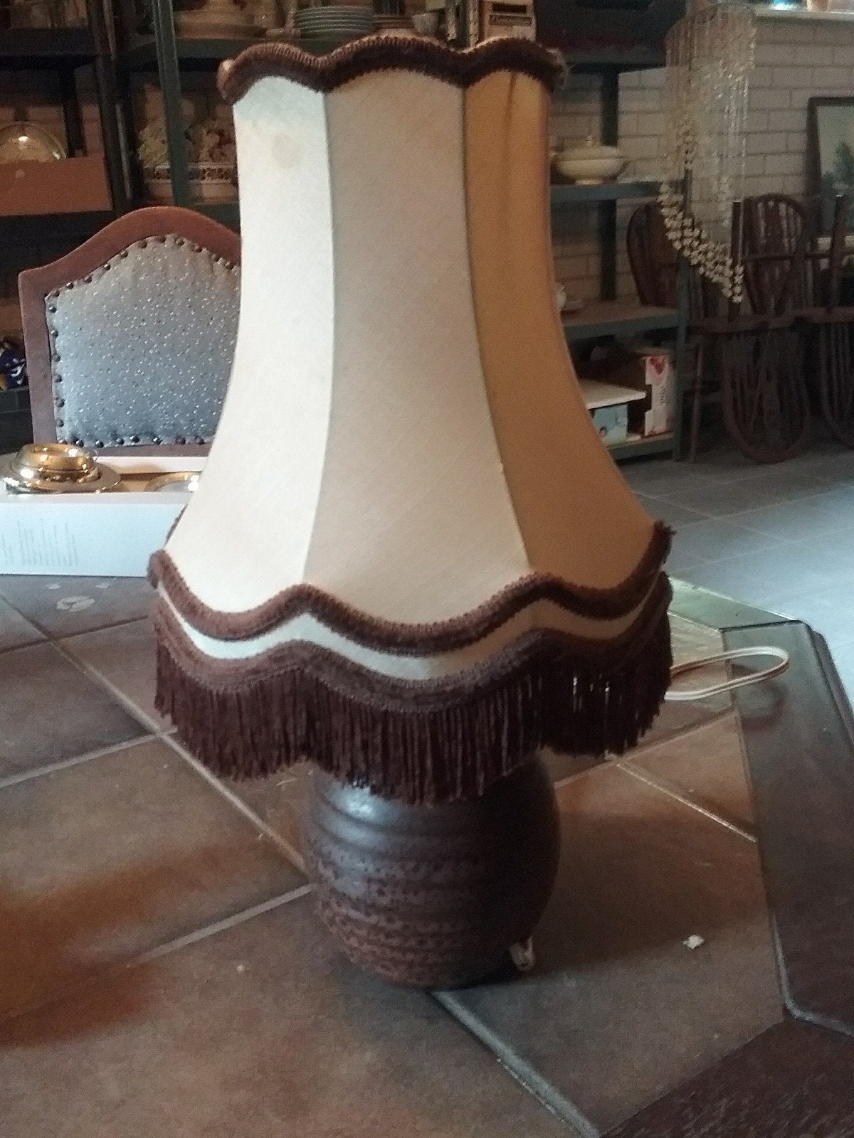 VINTAGE SCHEMERLAMPJE MET KERAMIEKEN VOET, Ophalen of Verzenden, Vintage