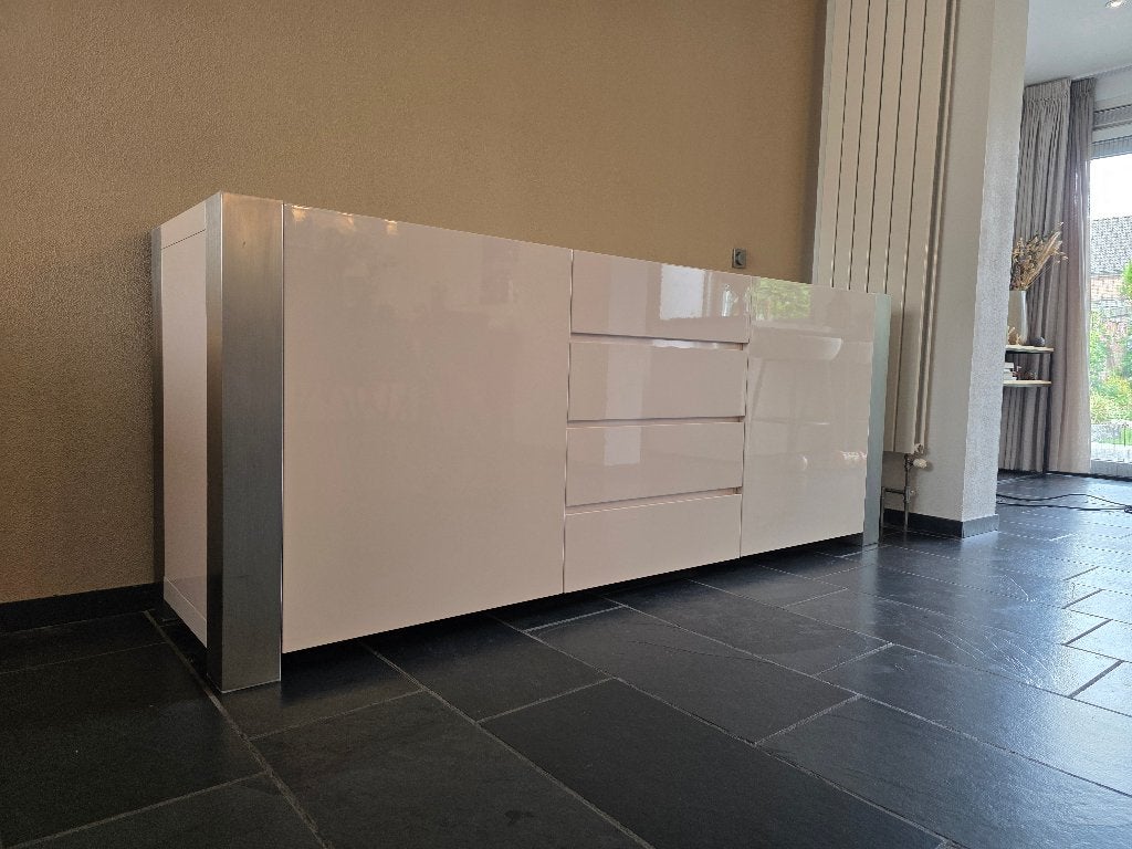 Dressoir, Ophalen, Gebruikt, Met deur(en), 200 cm of meer