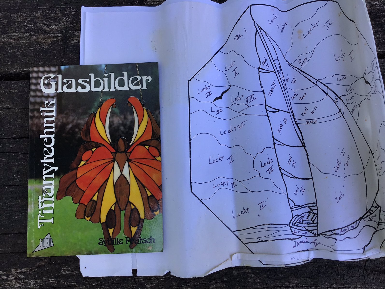 Tiffany techniek boekje + tekening van zeilboot, Ophalen of Verzenden