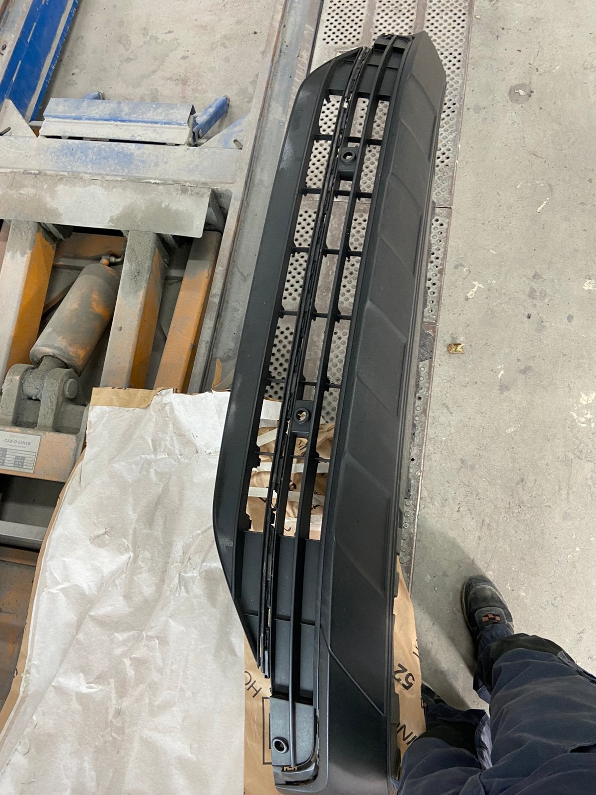 Vw Tiguan 2021 spoiler voorbumper, Auto-onderdelen, Ophalen of Verzenden, Nieuw, Bumper