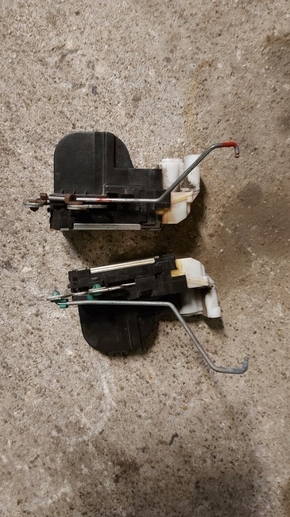 Set centraal motortjes in de deuren Alfa 147 uit 2006, Ophalen of Verzenden
