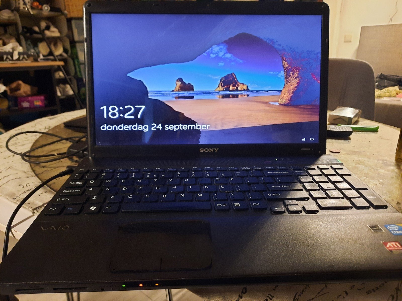 Sony VAIO Laptop - Intel Core i5, Windows 10, Sony VAIO, Gebruikt, 2 tot 3 Ghz, Qwerty