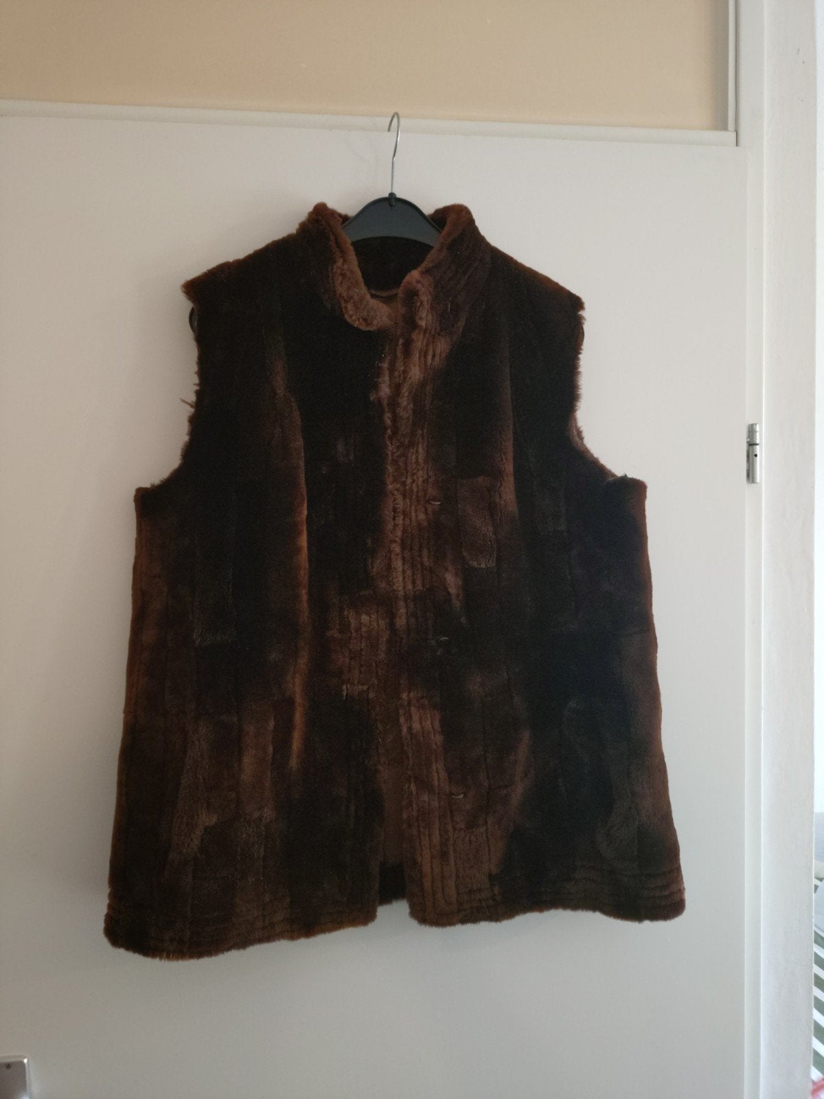 LARP Bontachtige Spencer met Leren Patches, Ophalen, Gedragen