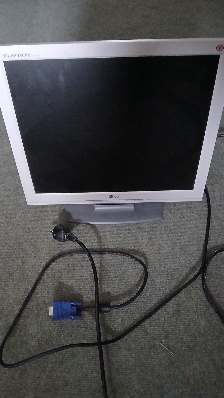 LG 4:3 computer monitor VGA (only), Computers en Software, Ophalen, Gebruikt, Overige typen, Overige resoluties