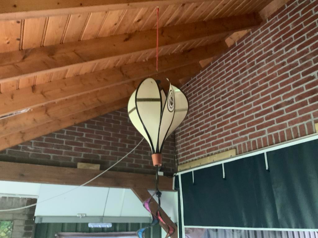 Decoratieve heteluchtballon met windgong, Ophalen of Verzenden, Gebruikt
