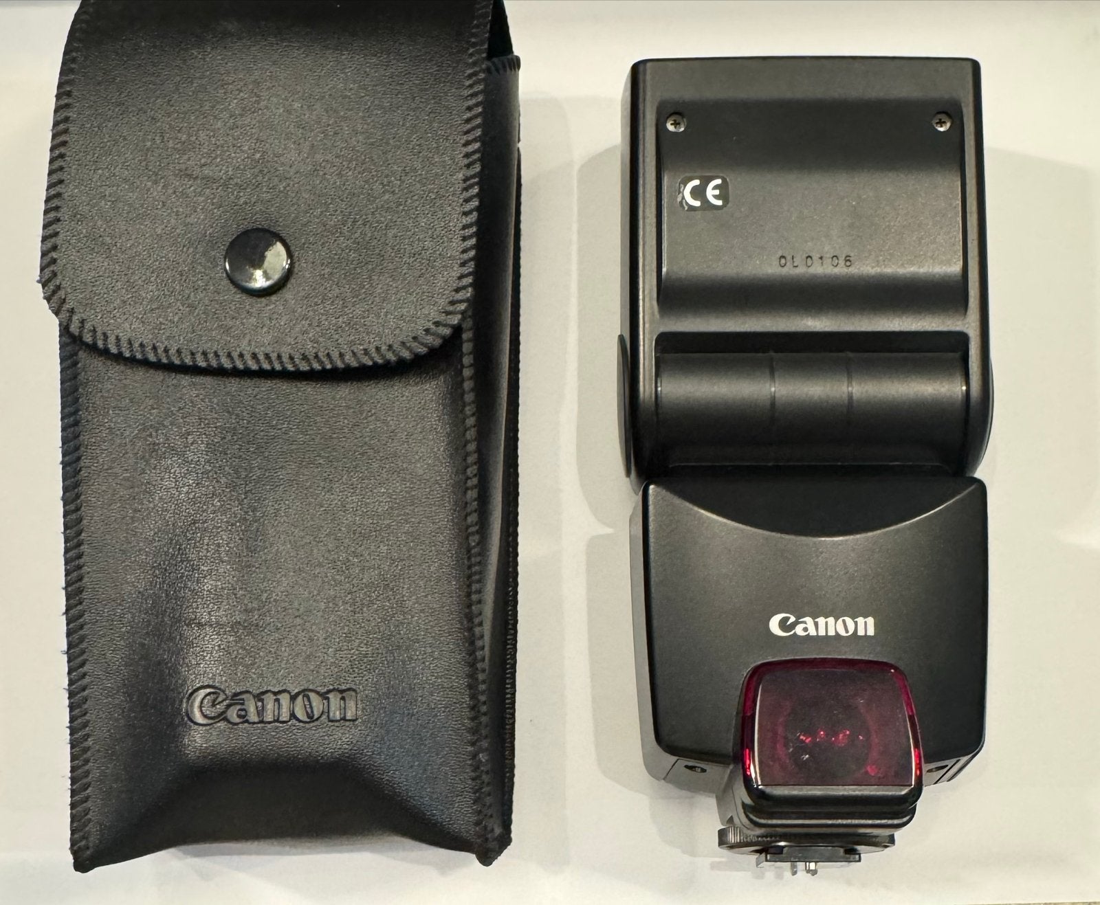 Canon Speedlite 380EX flitser met etui izgs, Gebruikt, Inclusief tas/hoes, Canon, Externe flitser