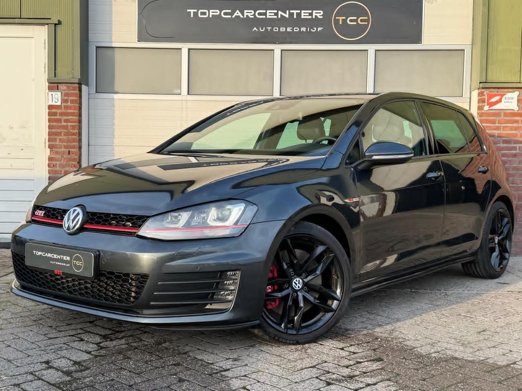 Volkswagen Golf 2.0T SI GTI Performance/CAMERA/LEER/STOELV, Auto's, Gebruikt, 4 cilinders, 1984 cc, Zwart