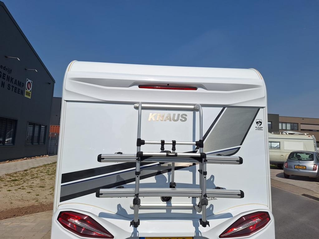 Thule fietsendrager  voor op de camper, Caravans en Kamperen, Camper-accessoires, Ophalen of Verzenden, Zo goed als nieuw