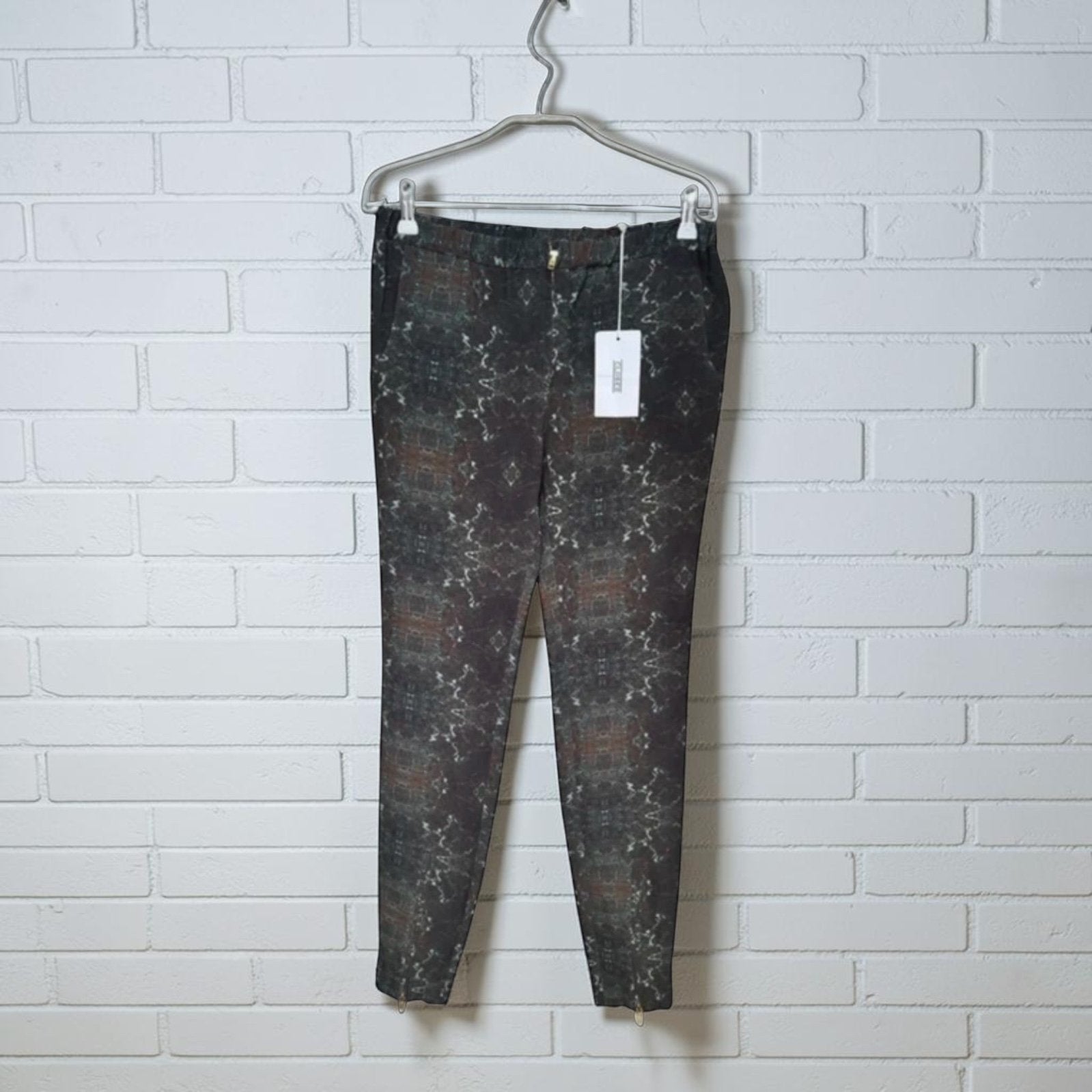 NWT Closed Broek Maat 27 Donkergroen Marmer Look, Verzenden, C, Nieuw, C