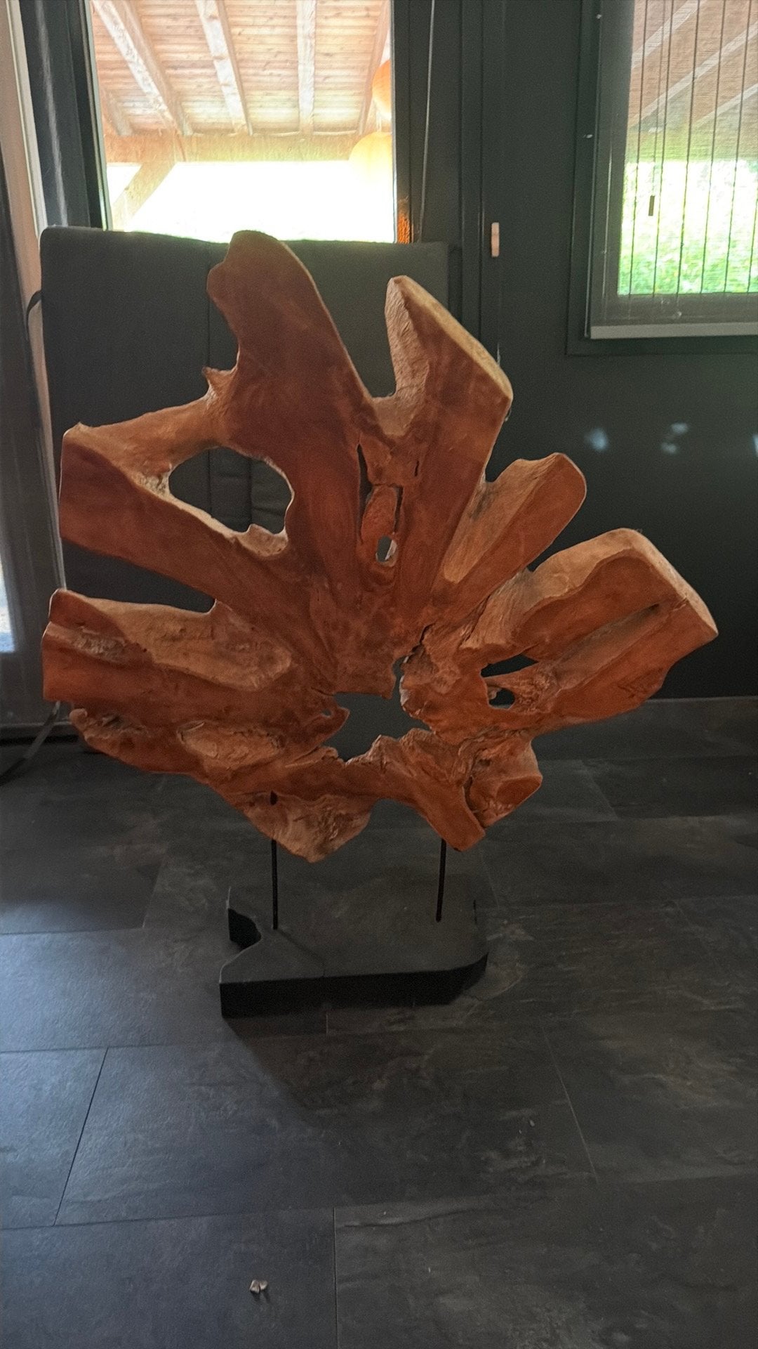 Houten ornament, Ophalen