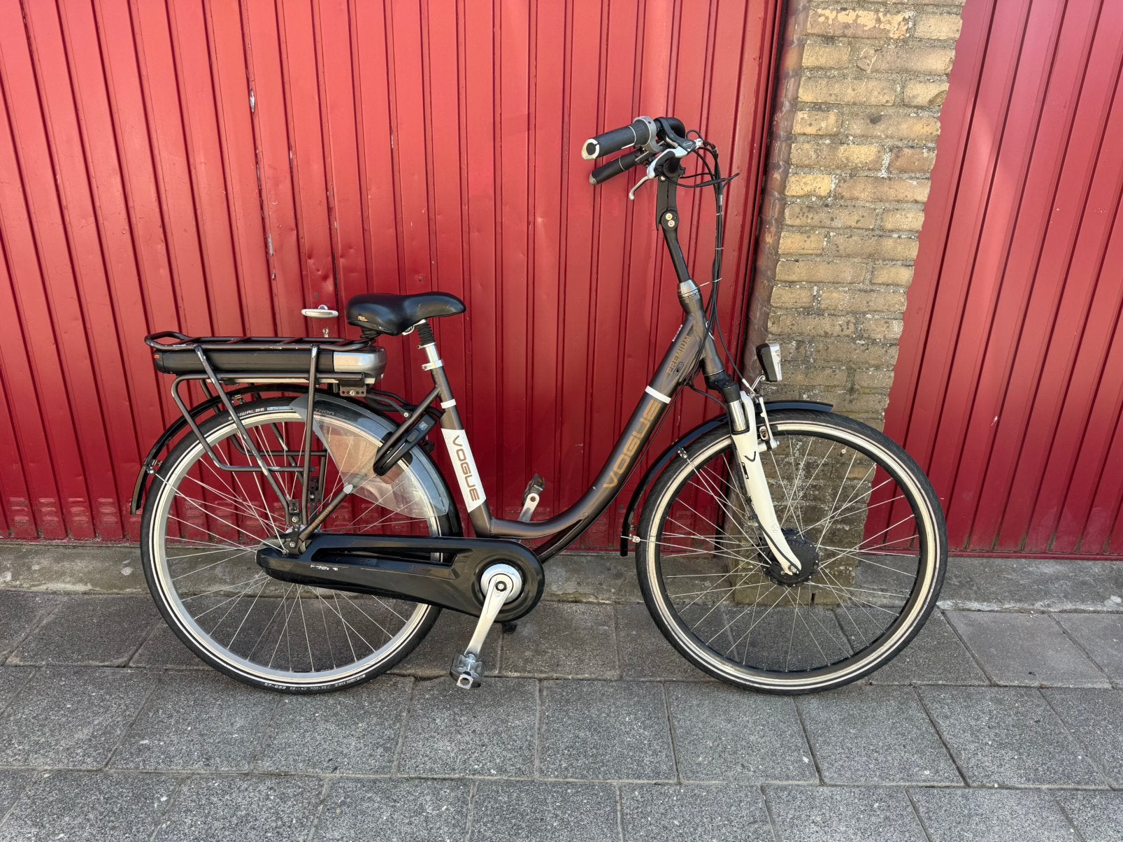 Nette voque premium elektrische dames-schoolfiets 28”50cm 7v, Fietsen en Brommers, Fietsen | Meisjes, Velgrem, Versnellingen, Zo goed als nieuw