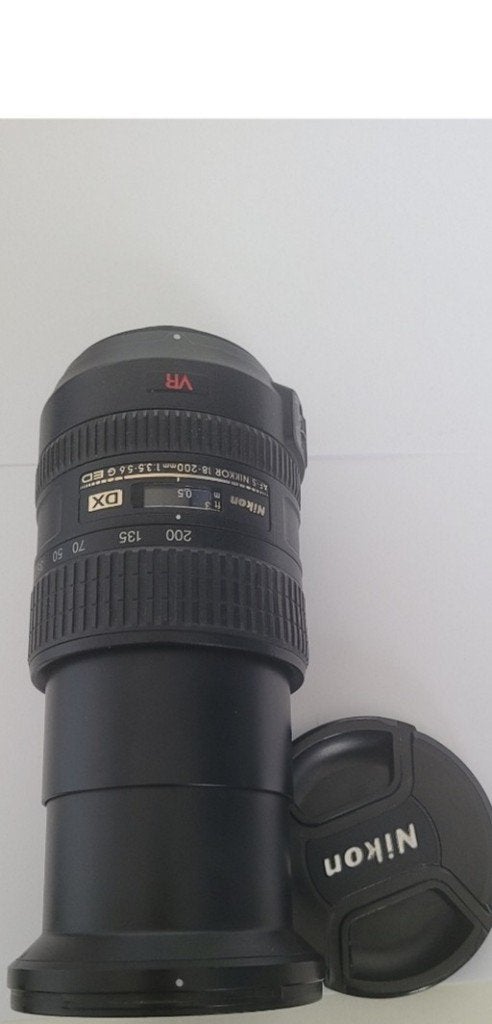 Nikon AF-S DX Nikkor 18-200mm f/3.5-5.6G ED VR lens, Ophalen of Verzenden, Gebruikt, Telelens