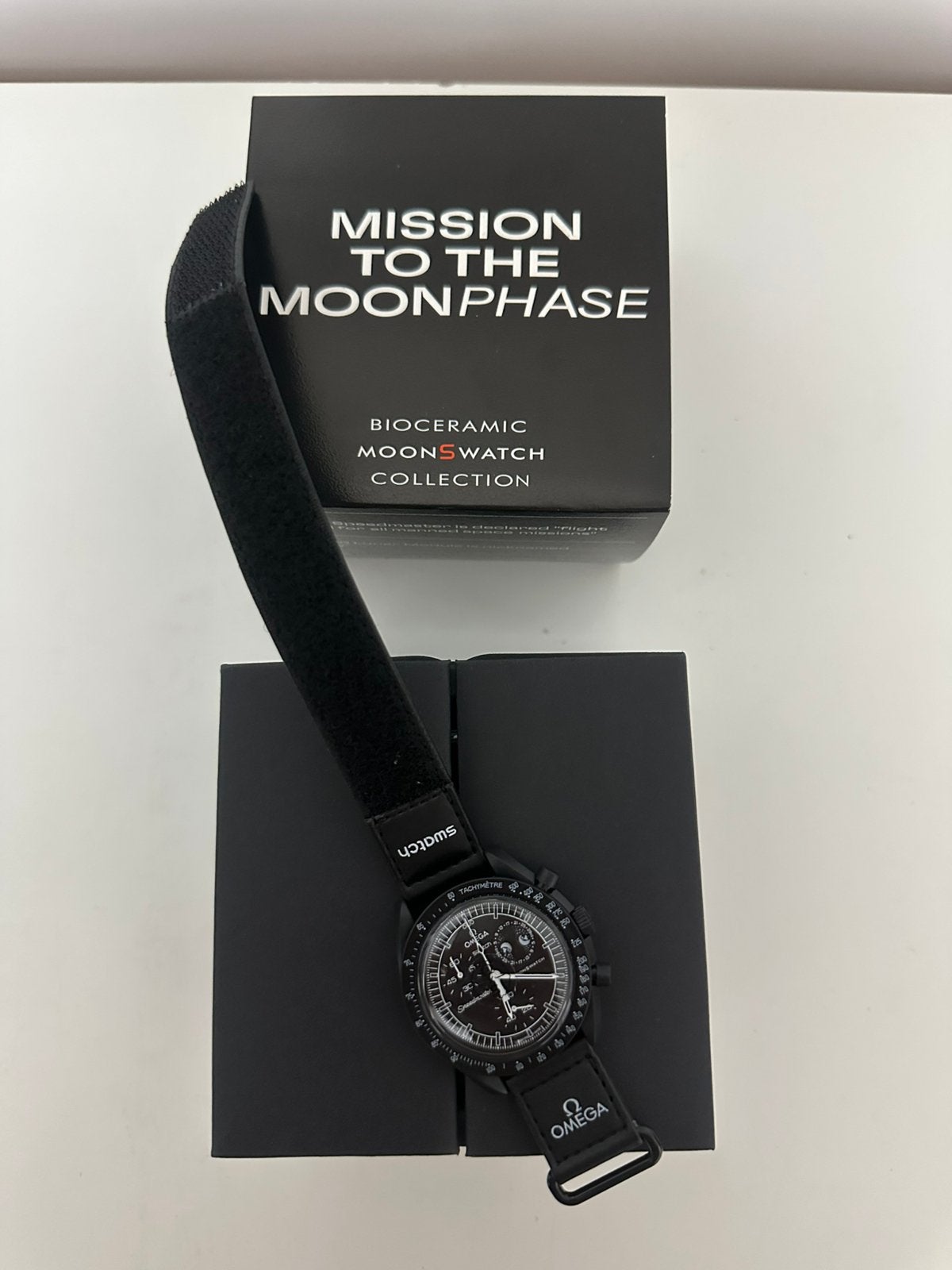 Omega x Swatch Mission To The MoonPhase Snoopy, Verzenden, Nieuw