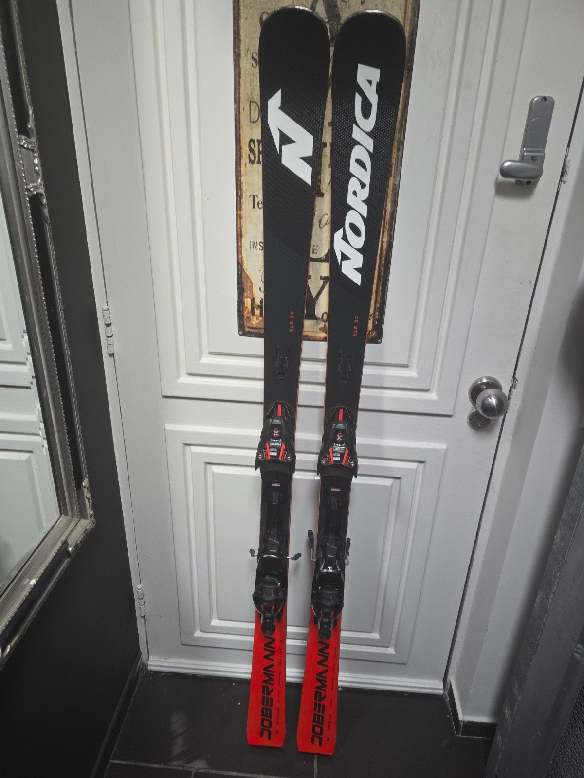 165cm NORDICA DOBERMANN SLR DC NP1200€ SL GEVORDERDEN, Sport en Fitness, Skiën en Langlaufen, 160 tot 180 cm, Ophalen of Verzenden