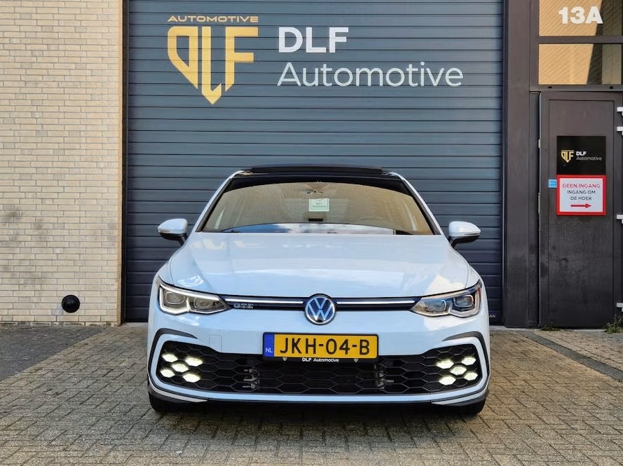 Volkswagen Golf 1.4 Ehybrid 245pk DSG 2021 Wit, Dealer onderhouden, Stof, 4 cilinders, Wit