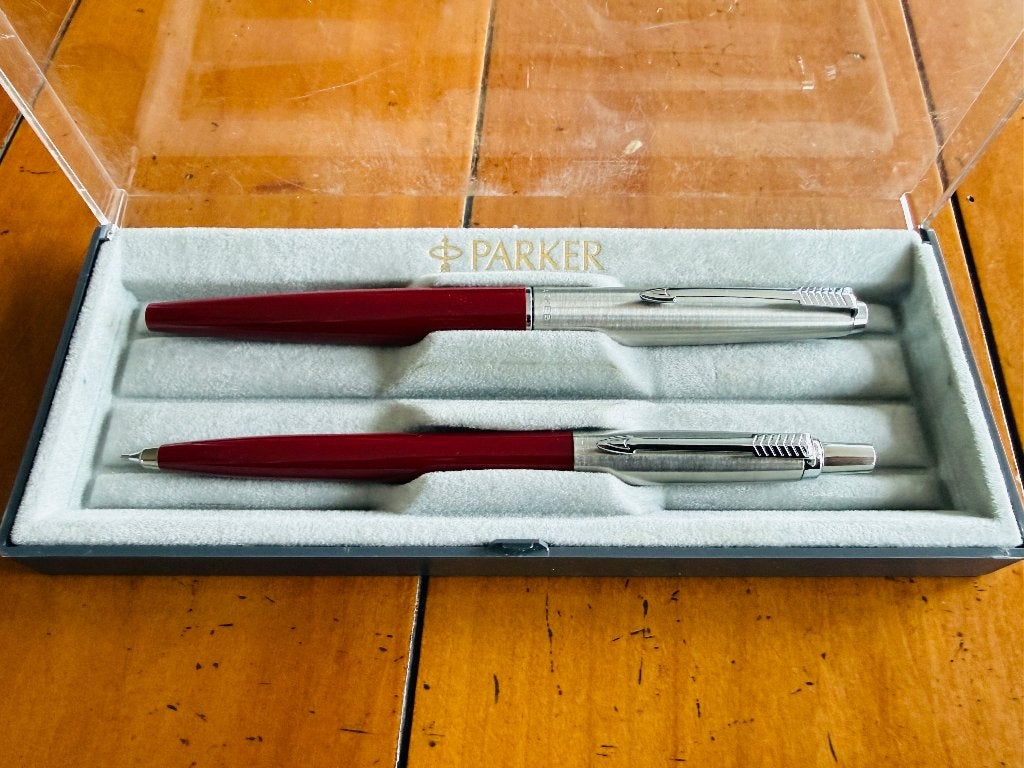 Pennenset: Parker 45 Vulpen & Parker Jotter Vulpotlood, Pennenset, Parker, Met doosje, Ophalen of Verzenden