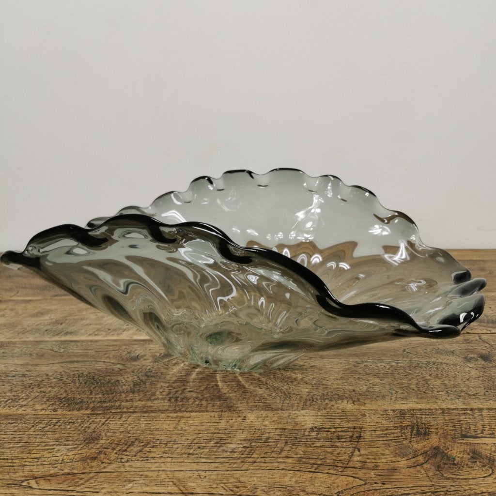 Zeer grote Vintage schaal Italiaans glas, glazen fruitschaal, Valkenswaard, Schaal, Info@flashbackfurniture.nl, Rond